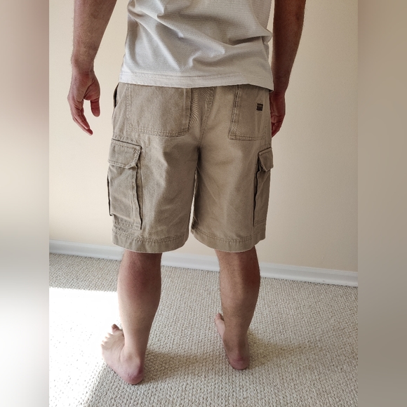 Men's Cargo Shorts - Picture 10 of 15